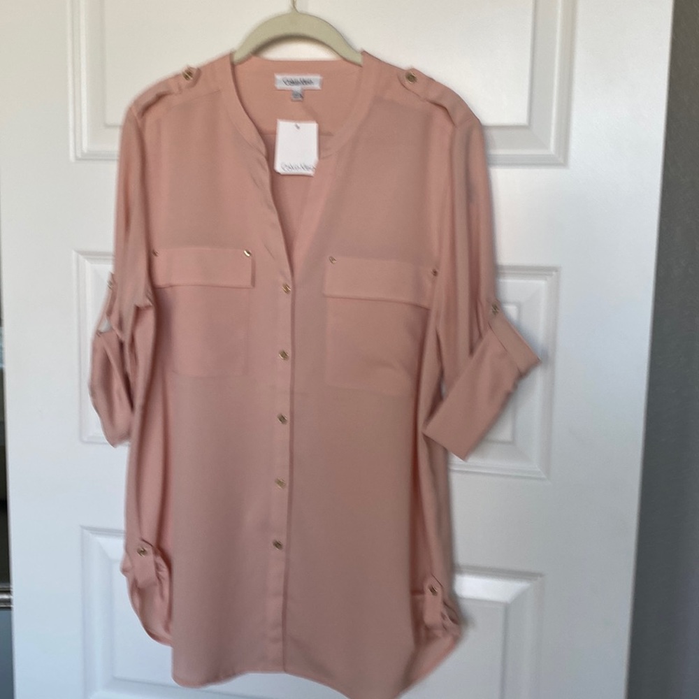 CALVIN KLEIN NWT Blush Blouse with Gold Tone Buttons